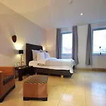 韦根坎特拉酒店 4*