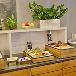 韦根坎特拉酒店 酒店