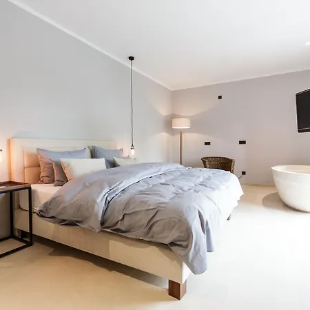 Отель Cantera By Wiegand