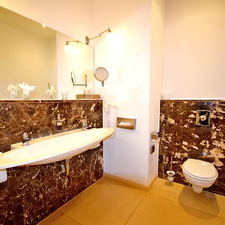 فندق Cantera By Wiegand 4*